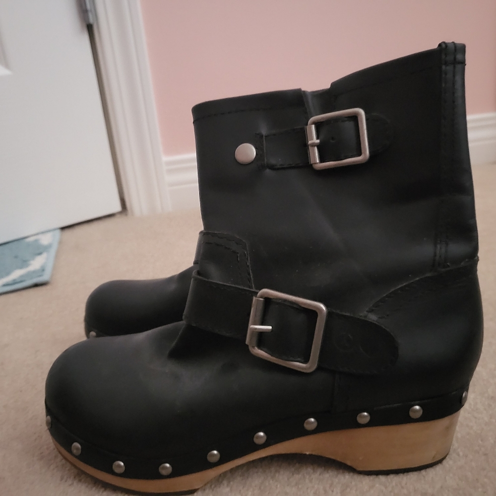 Lucky Brand Wooden Booties